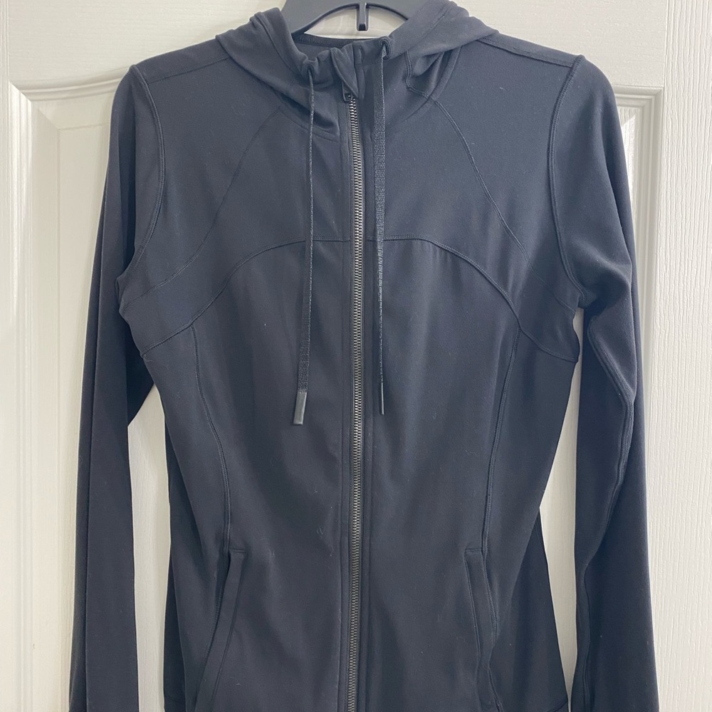 Lululemon black define jacket in Nulu. Size 10